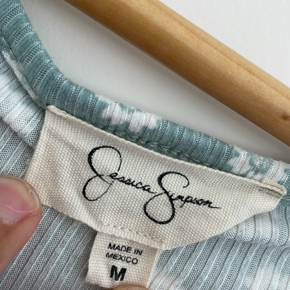 Girls size medium spring /summer dress - Picture 4 of 4